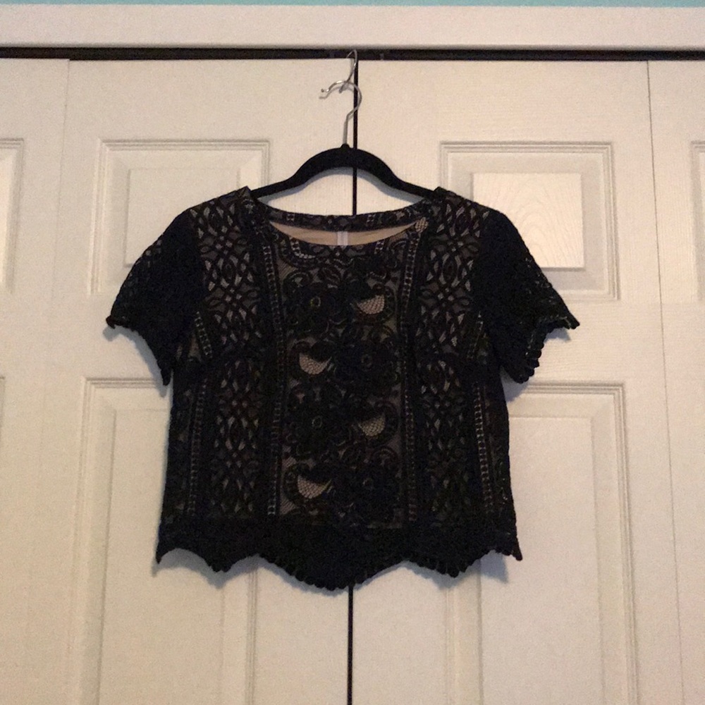 Black lacy crop top